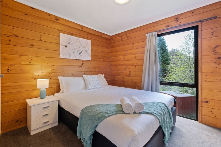 Room 3 of 22