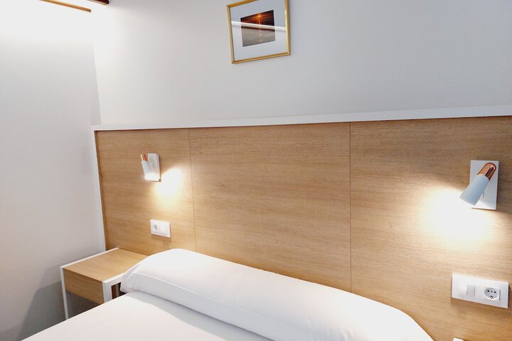 Room 15 of 105