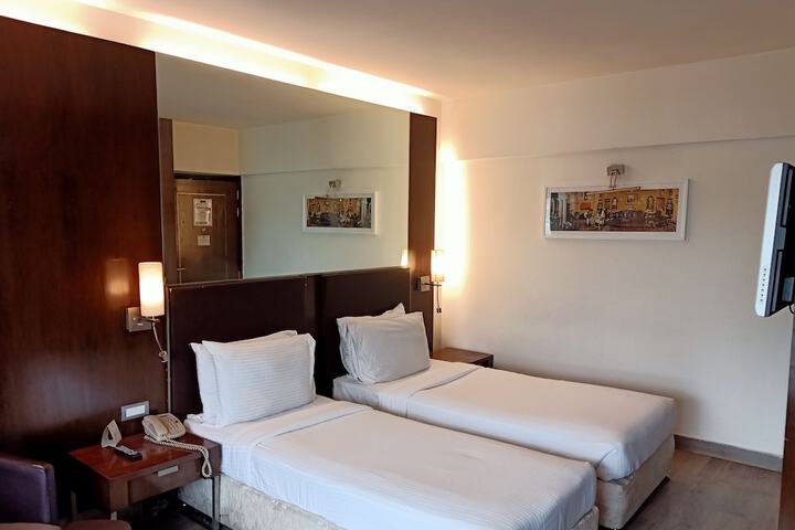 Room 7 of 22