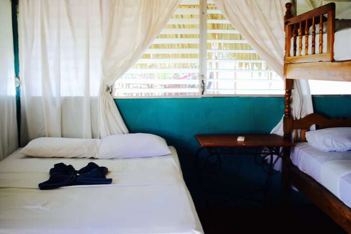 Room 21 of 68