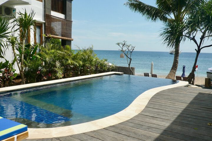 Pool 50 of 119