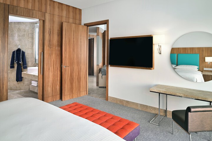 Room 29 of 167