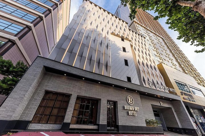 Hotel 71 of 72