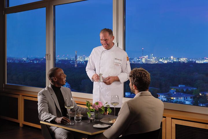 Dining 403 of 457