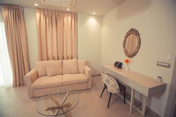 Room 35 of 57