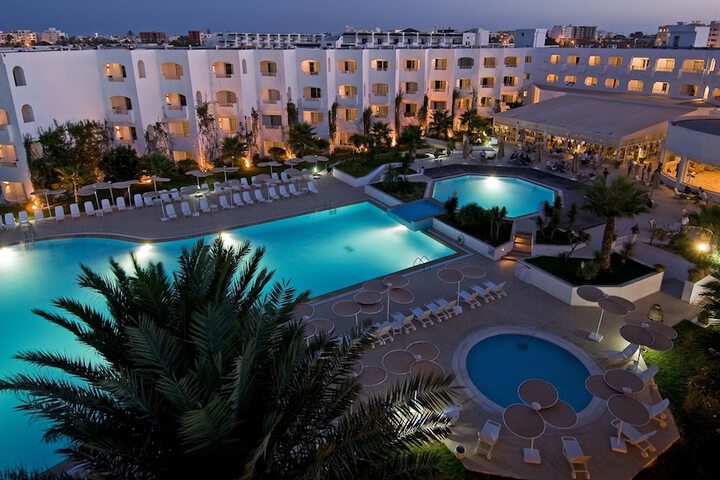 Pool Hotel