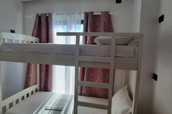 Room 11 of 17