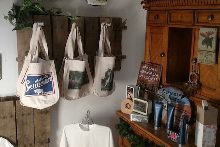 Hotel Interior 4 of 39