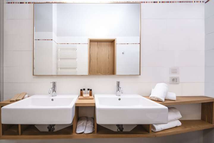 Bath Interior