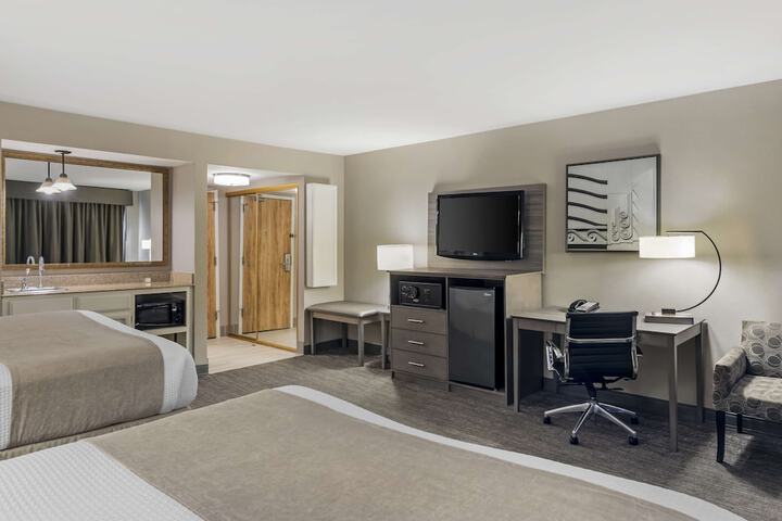 Room 12 of 44