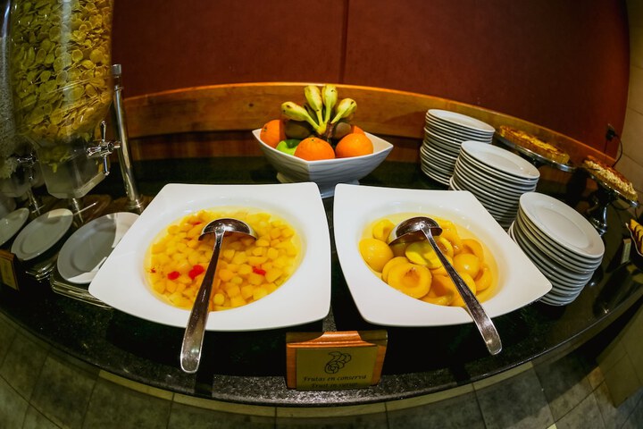 Dining 60 of 73