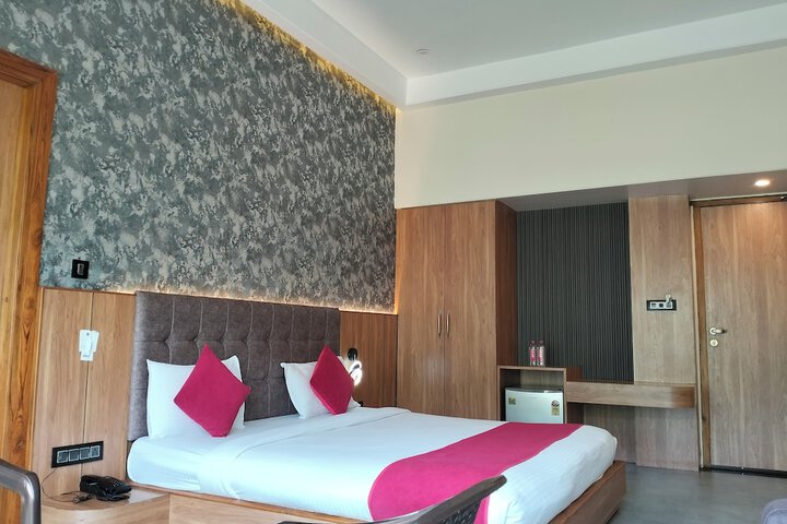 Room 14 of 62