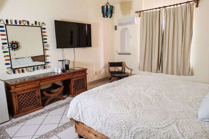 Room 7 of 44