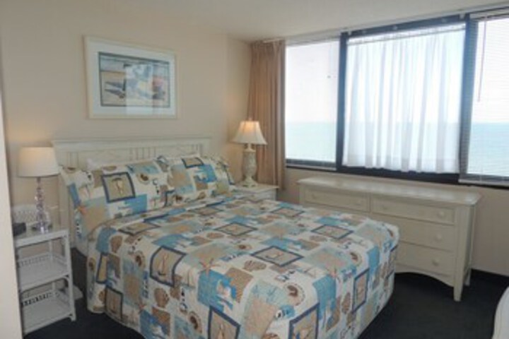 Room 43 of 48