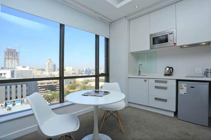 Room 10 of 35