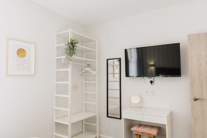 Room 15 of 138