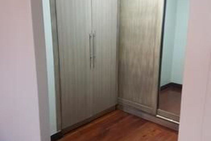Room 48 of 127