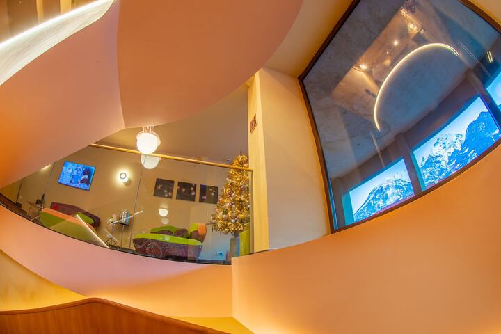 Hotel Interior 135 of 153