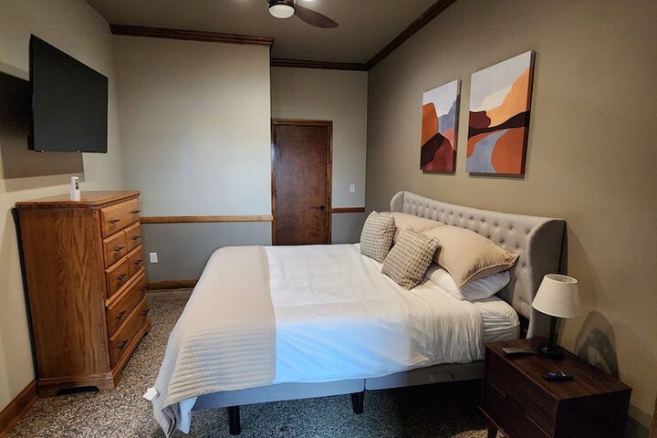 Room 11 of 54