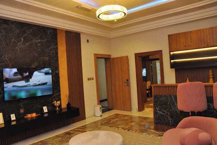 Room 20 of 64