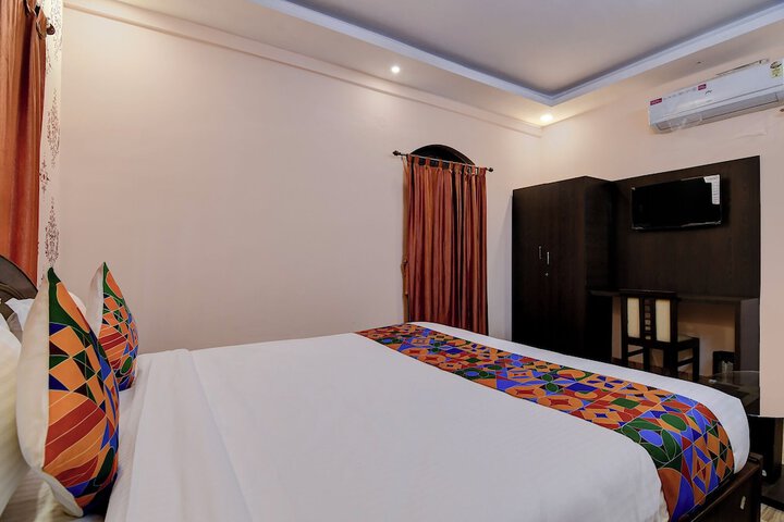 Room 21 of 31