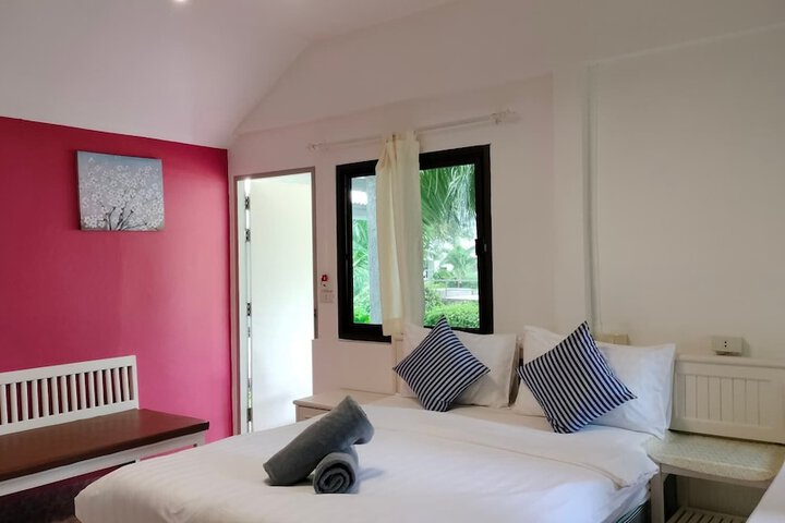 Room 30 of 132