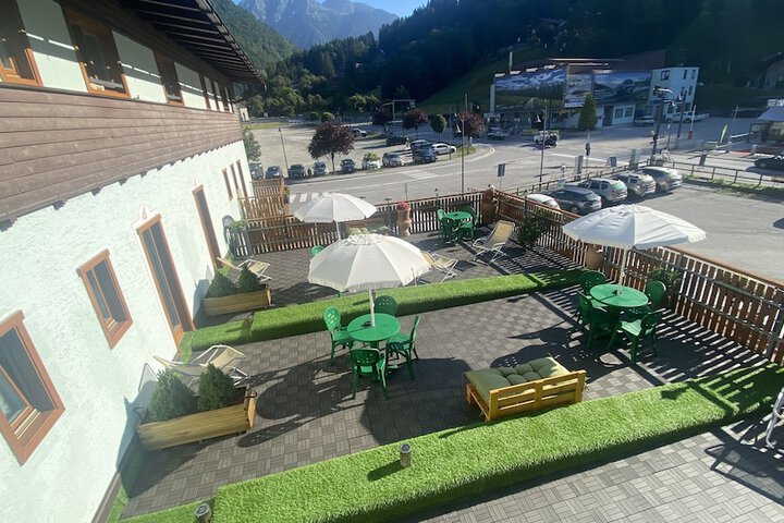 Terrace/Patio 70 of 148