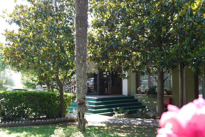 Hotel 2 of 39
