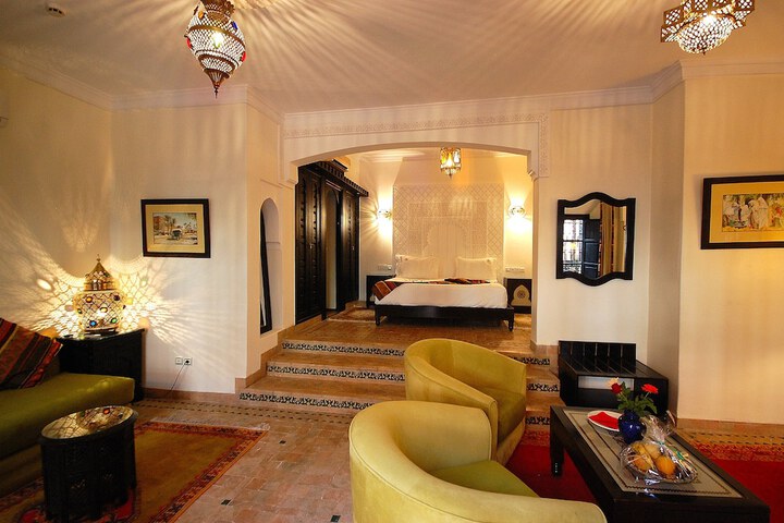 Room 26 of 180
