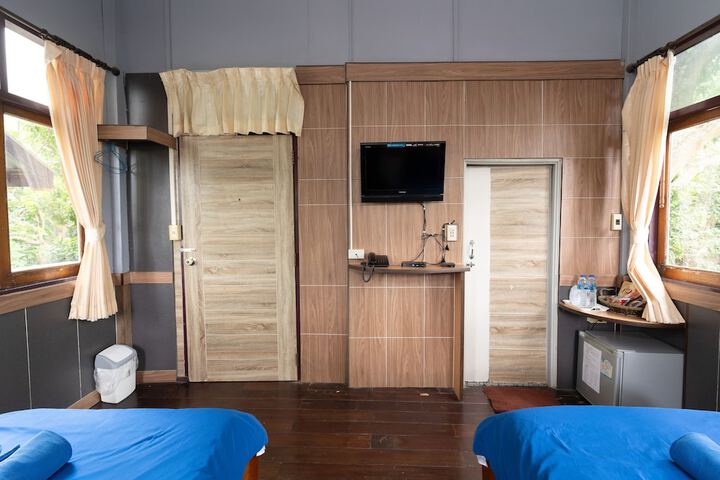 Room 45 of 95