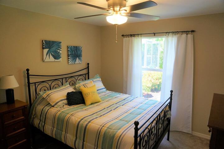 Room 3 of 21