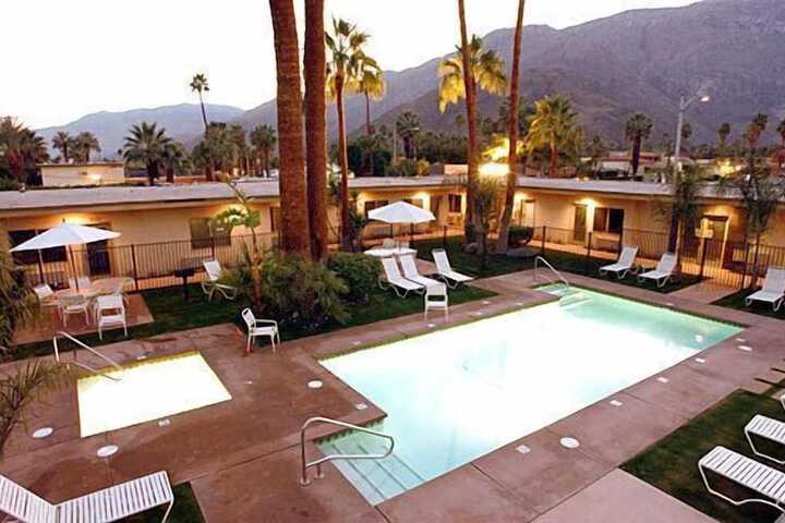 Pool 38 of 49