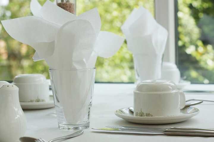 Dining Photos