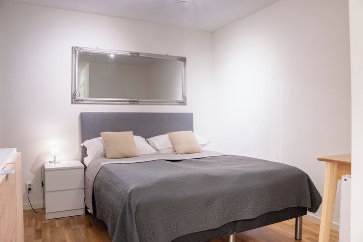 Room 15 of 49