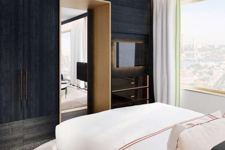 Room 3 of 16