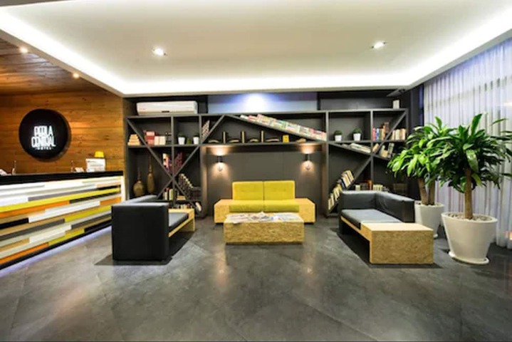 Hotel 2 of 66