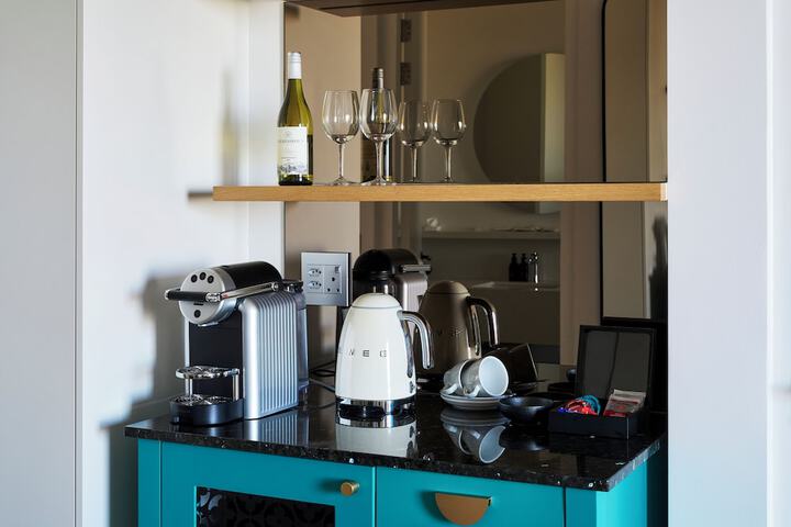 Breakfast/Coffee Service 88 of 161
