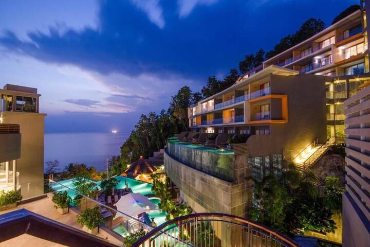 Hotel 129 of 144