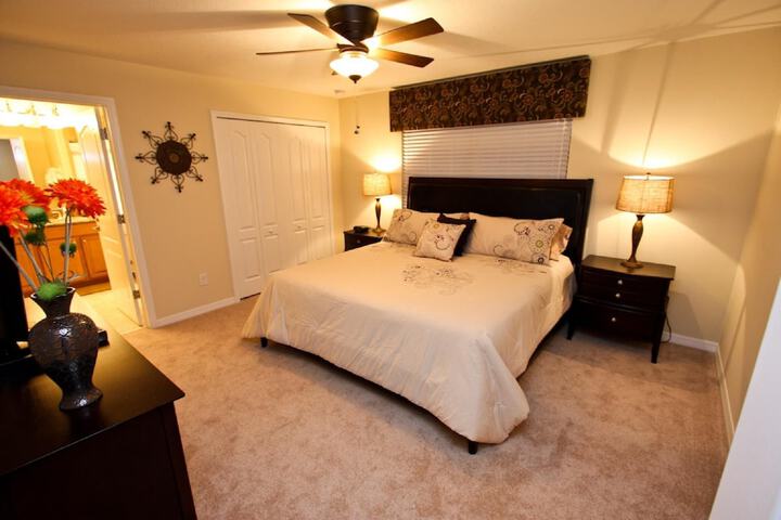 Room 6 of 49