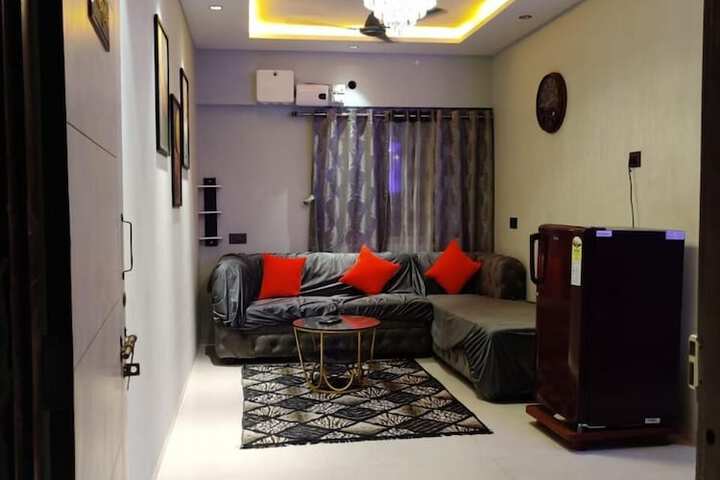 Room 16 of 29