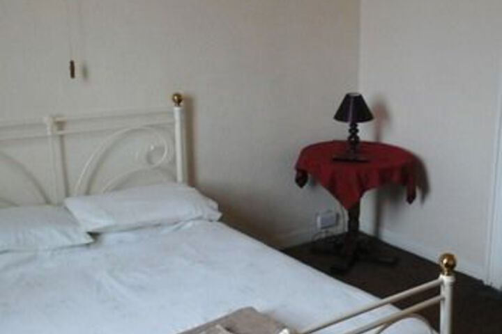 Room 21 of 29