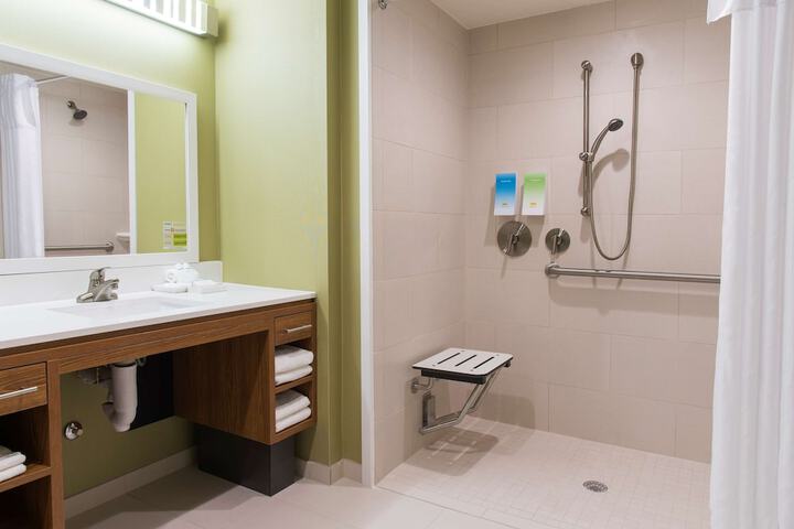 Bathroom shower