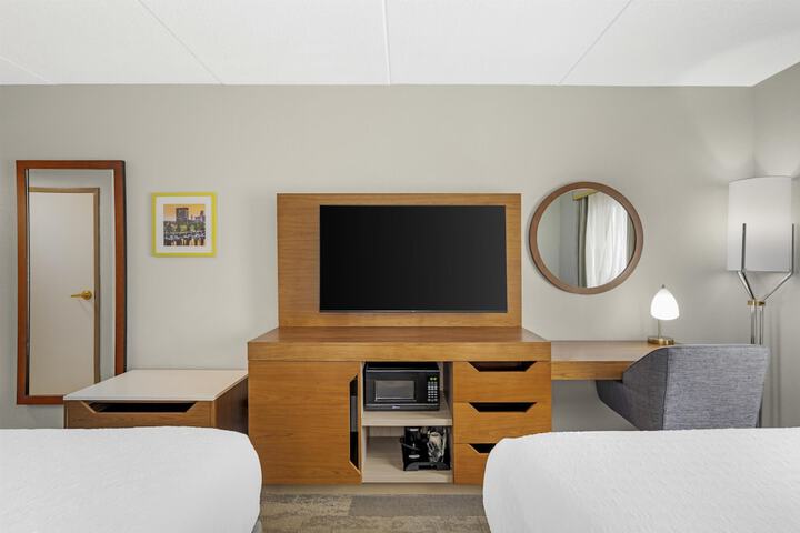 Room 52 of 88