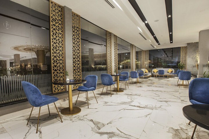 Lobby Photos