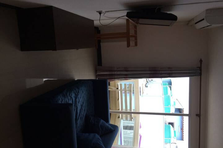 Room 28 of 72