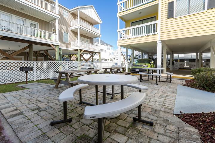 Property Grounds 52 of 63