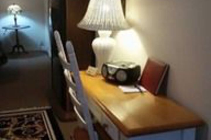Room 10 of 21