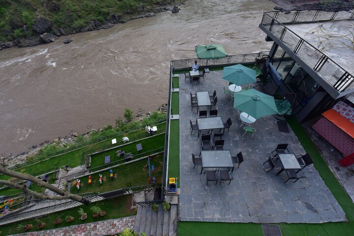Terrace/Patio 14 of 36