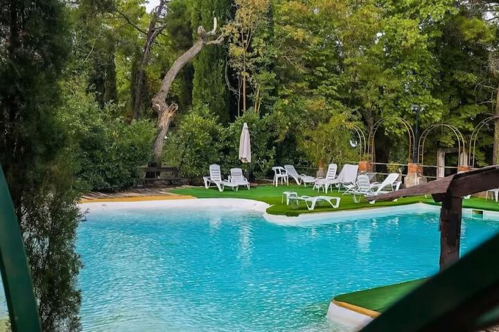 Pool 65 of 90