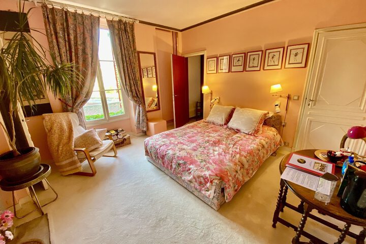 Room 3 of 45